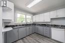 128 15 Line S, Oro-Medonte, ON  - Indoor Photo Showing Kitchen 