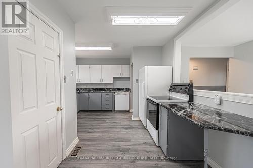 128 15 Line S, Oro-Medonte, ON - Indoor Photo Showing Kitchen