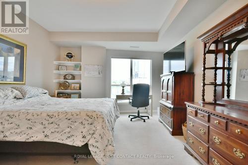 509 - 6 Toronto Street, Barrie, ON - Indoor Photo Showing Bedroom