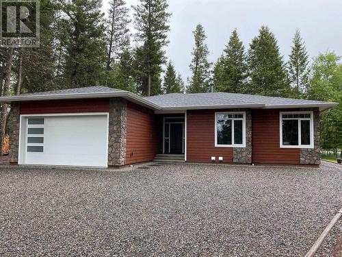 5330 Annaham Crescent, 100 Mile House, BC - Outdoor