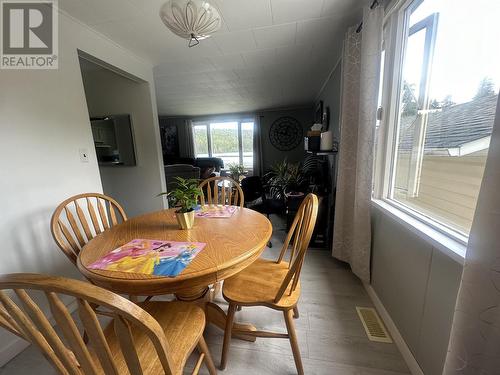 3594 Gunn Road, Lac La Hache, BC - Indoor Photo Showing Dining Room