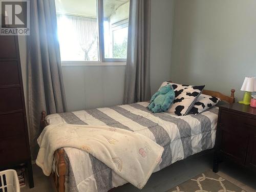 3594 Gunn Road, Lac La Hache, BC - Indoor Photo Showing Bedroom