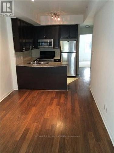 12 - 78 Carr Street, Toronto (Kensington-Chinatown), ON - Indoor Photo Showing Kitchen With Double Sink