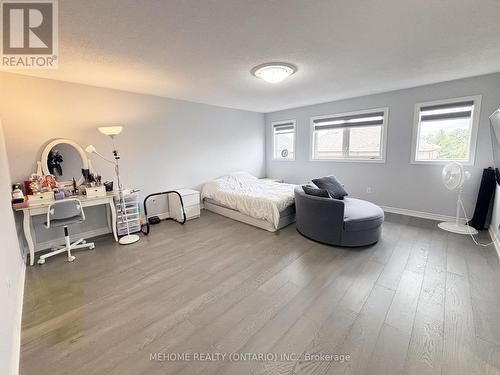 31 Chalone Crescent, Vaughan, ON - Indoor Photo Showing Bedroom