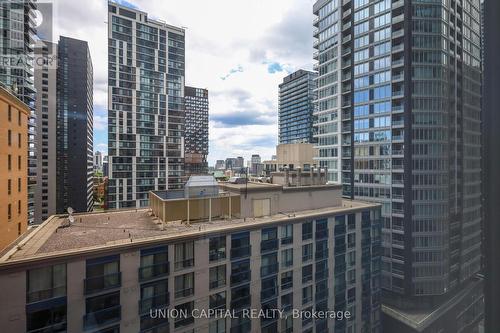 1502 - 82 Dalhousie Street, Toronto, ON - Outdoor With Facade