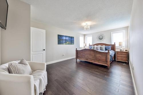 4143 Bianca Forest Drive, Burlington, ON - Indoor Photo Showing Bedroom