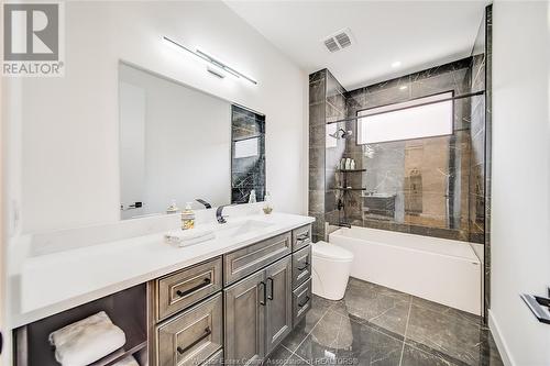 155 Grandview Avenue, Kingsville, ON - Indoor Photo Showing Bathroom