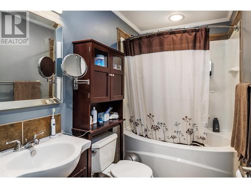 3290 Mcrobbie Road Lot# 95, West Kelowna, BC - Indoor Photo Showing Bathroom