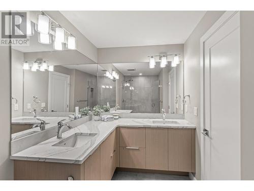 3475 Granite Close Unit# 208, Kelowna, BC - Indoor Photo Showing Bathroom