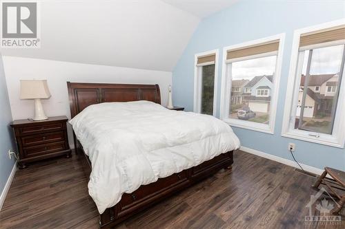 1527 Delia Crescent, Orleans, ON - Indoor Photo Showing Bedroom