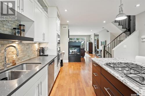 1019B 10Th Street E, Saskatoon, SK - Indoor Photo Showing Kitchen With Double Sink With Upgraded Kitchen