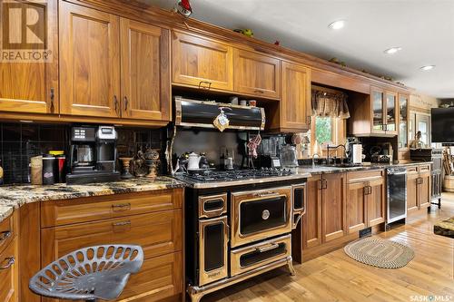 40 James Bay, Lumsden, SK - Indoor Photo Showing Kitchen