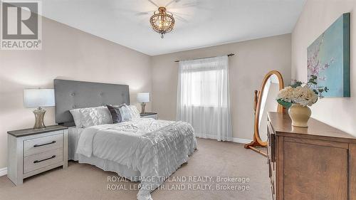 1781 Kyle Court, London, ON - Indoor Photo Showing Bedroom