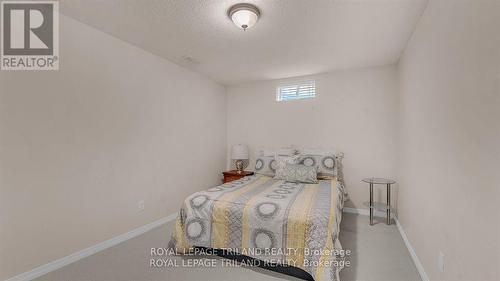 1781 Kyle Court, London, ON - Indoor Photo Showing Bedroom