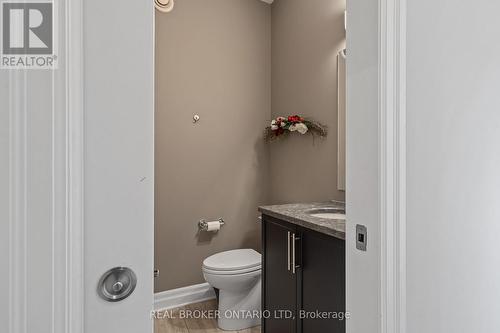 8 Brookfield Avenue, Ingersoll (Ingersoll - South), ON - Indoor Photo Showing Bathroom