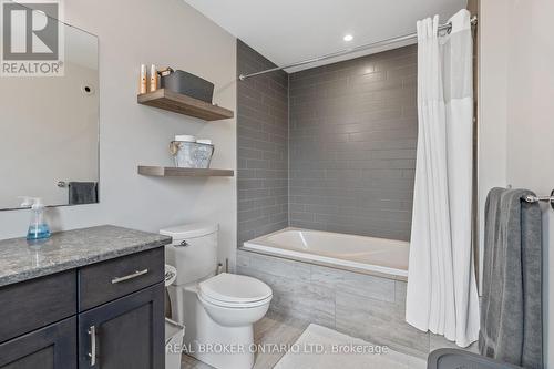 8 Brookfield Avenue, Ingersoll (Ingersoll - South), ON - Indoor Photo Showing Bathroom