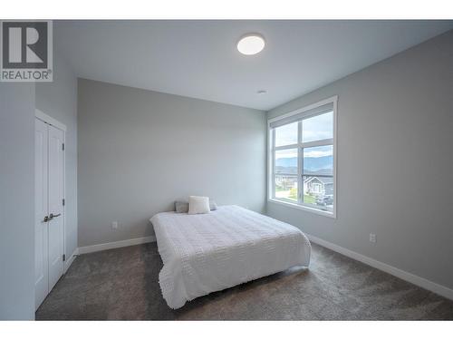 1082 Syer Road, Penticton, BC - Indoor Photo Showing Bedroom