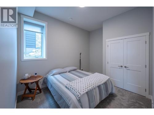 1082 Syer Road, Penticton, BC - Indoor Photo Showing Bedroom