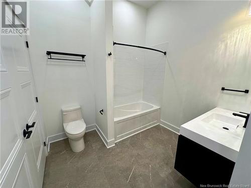 49 Canterbury Street Unit# 2, Saint John, NB - Indoor Photo Showing Bathroom