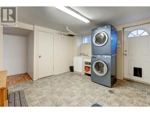 1403 Leir Street, Penticton, BC - Indoor Photo Showing Laundry Room