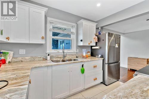 2584 Chilver Road, Windsor, ON - Indoor Photo Showing Kitchen With Double Sink