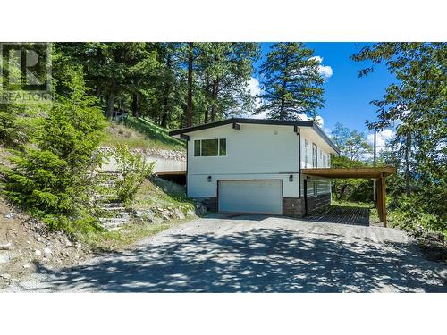 7990 Sun Valley Road, Kelowna, BC - Outdoor