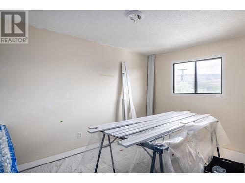 950 Stuart Road, West Kelowna, BC - Indoor Photo Showing Bedroom