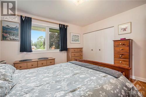 4 Kimberley Road, Ottawa, ON - Indoor Photo Showing Bedroom