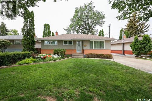 137 Stapleford Crescent, Regina, SK - Outdoor With Facade