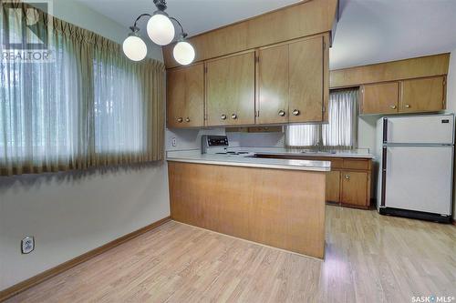 137 Stapleford Crescent, Regina, SK - Indoor Photo Showing Kitchen