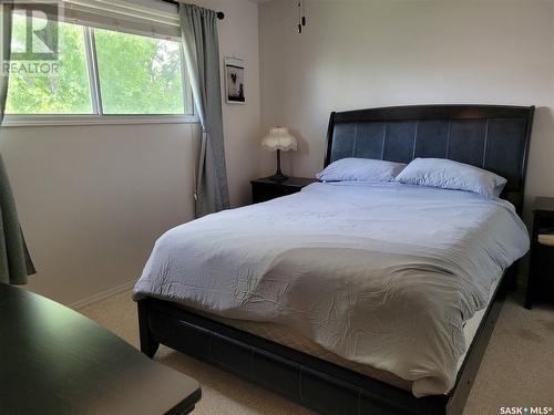 158 Highlands Crescent, Saskatoon, SK - Indoor Photo Showing Bedroom