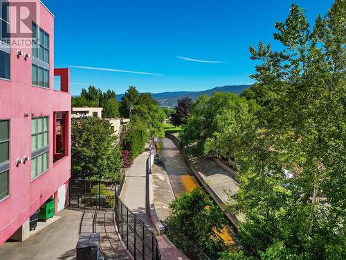 136 Front Street Unit# 311, Penticton, BC - Outdoor