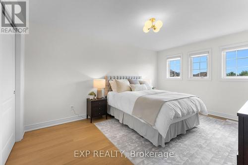 700 Brian Street, Fort Erie, ON - Indoor Photo Showing Bedroom