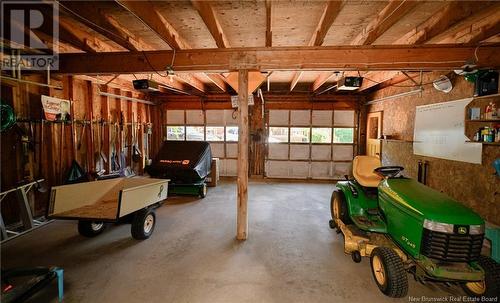 1987 Lakeview Road, Cambridge-Narrows, NB - Indoor Photo Showing Garage