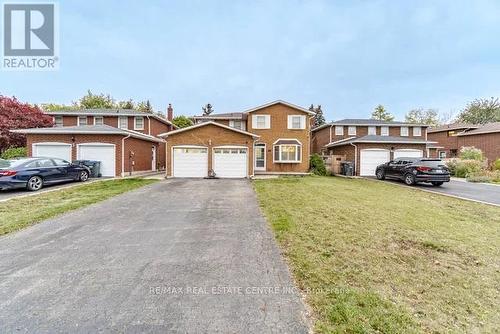 61 Braidwood Lake Road, Brampton, ON - Outdoor With Facade