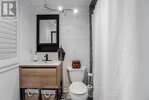 61 Braidwood Lake Road, Brampton, ON - Indoor Photo Showing Bathroom