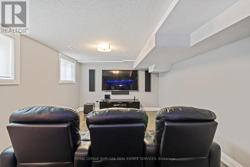 2057 Country Club Drive, Burlington, ON - Indoor Photo Showing Other Room