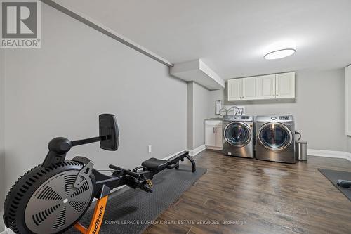 2057 Country Club Drive, Burlington, ON - Indoor Photo Showing Laundry Room