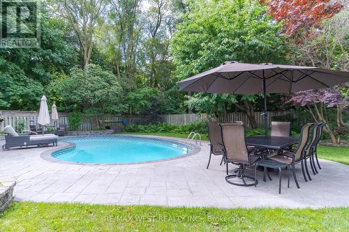 936 Dormer Street, Mississauga, ON - Outdoor With In Ground Pool With Deck Patio Veranda With Backyard