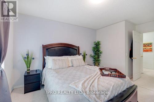 126 - 50 Strathhaven Drive, Mississauga, ON - Indoor Photo Showing Bedroom