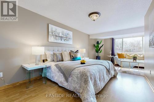 3517 Copernicus Drive, Mississauga, ON - Indoor Photo Showing Bedroom