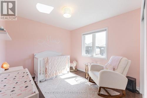 7724 Sycamore Drive, Niagara Falls, ON - Indoor Photo Showing Bedroom