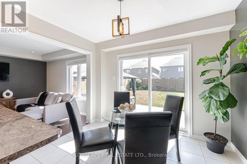 7724 Sycamore Drive, Niagara Falls, ON - Indoor Photo Showing Dining Room