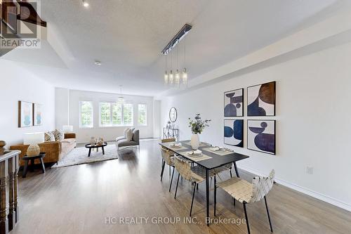 43 Milbourne Lane, Richmond Hill, ON - Indoor