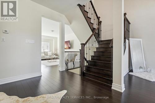 121 Kennedy Boulevard, New Tecumseth, ON - Indoor Photo Showing Other Room