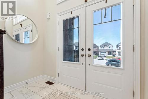 121 Kennedy Boulevard, New Tecumseth, ON - Indoor Photo Showing Other Room