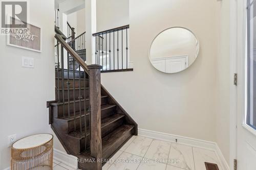 121 Kennedy Boulevard, New Tecumseth, ON - Indoor Photo Showing Other Room