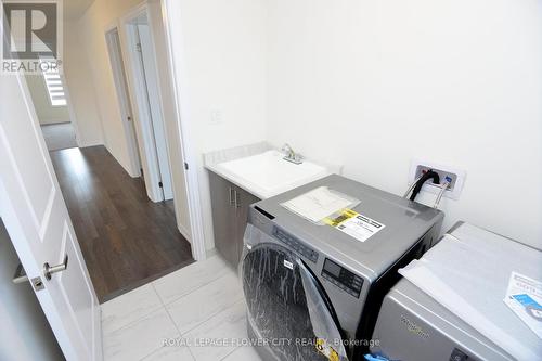 20 Simona Avenue, Wasaga Beach, ON - Indoor Photo Showing Laundry Room