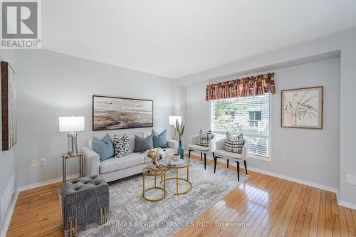 #59 - 5535 Glen Erin Drive, Mississauga, ON - Indoor Photo Showing Living Room