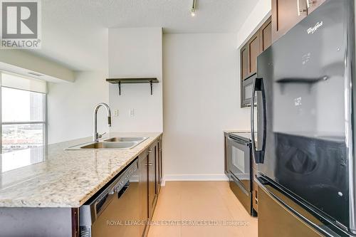 903 - 4065 Brickstone Mews, Mississauga, ON - Indoor Photo Showing Kitchen With Double Sink With Upgraded Kitchen